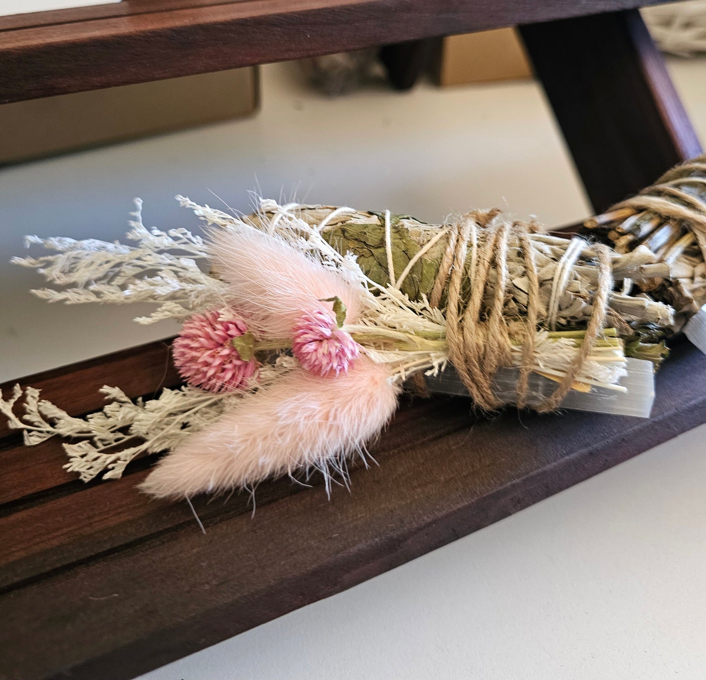 Selenite & Sage/Peppermint with Dried Florals