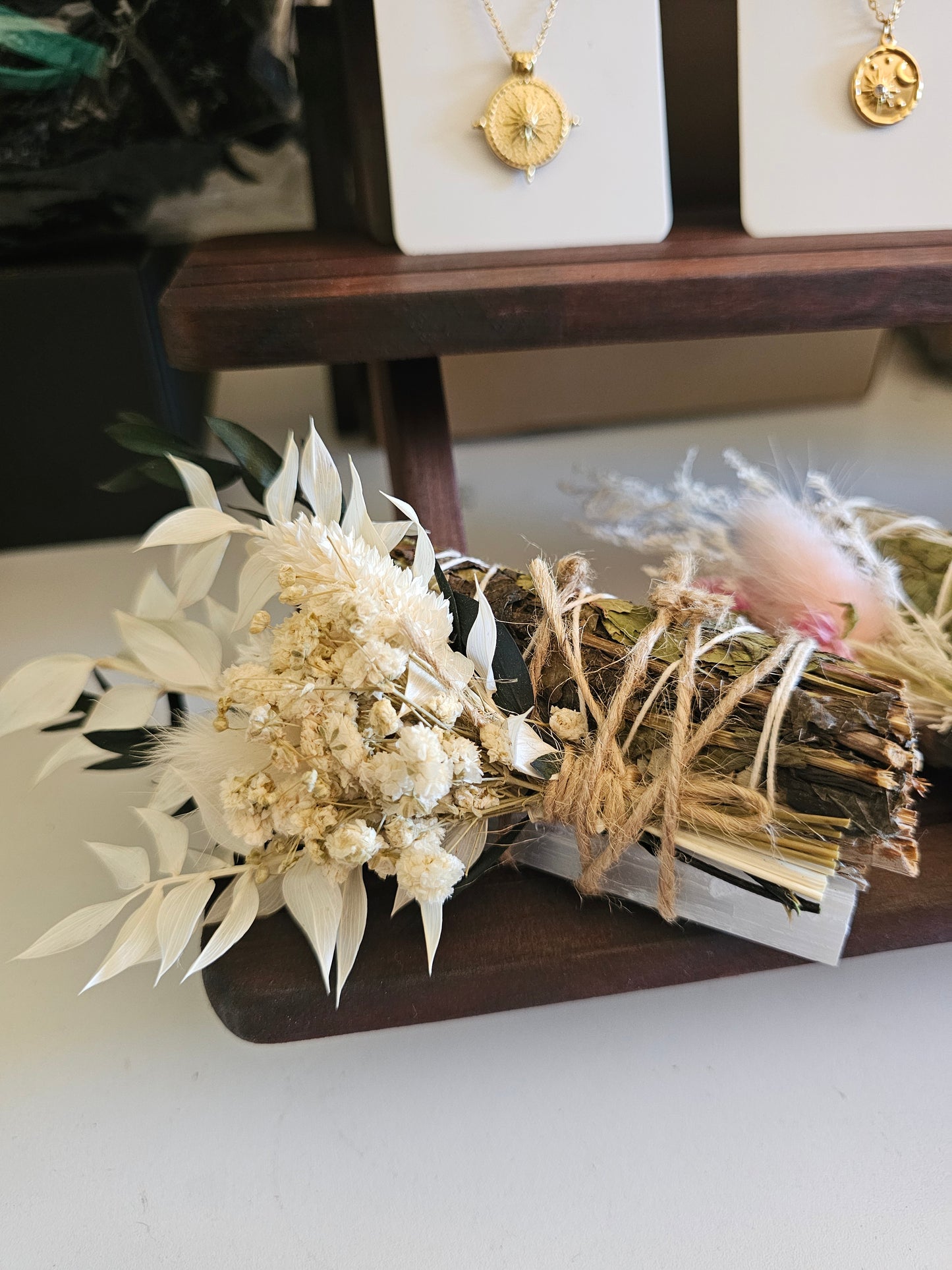 Selenite & Sage/Peppermint with Dried Florals