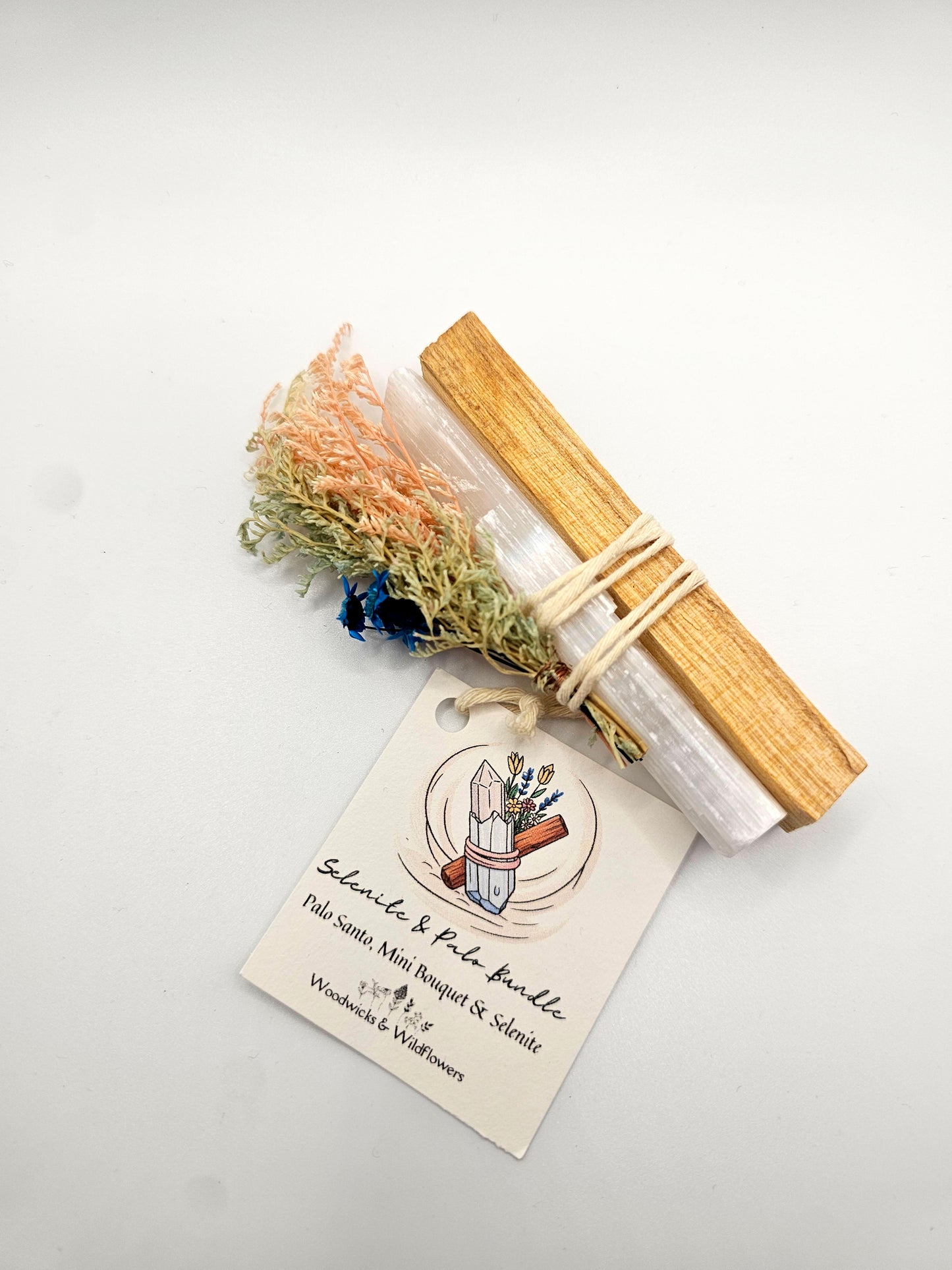 Woodwicks & Wildflowers | Palo Santo + Selenite